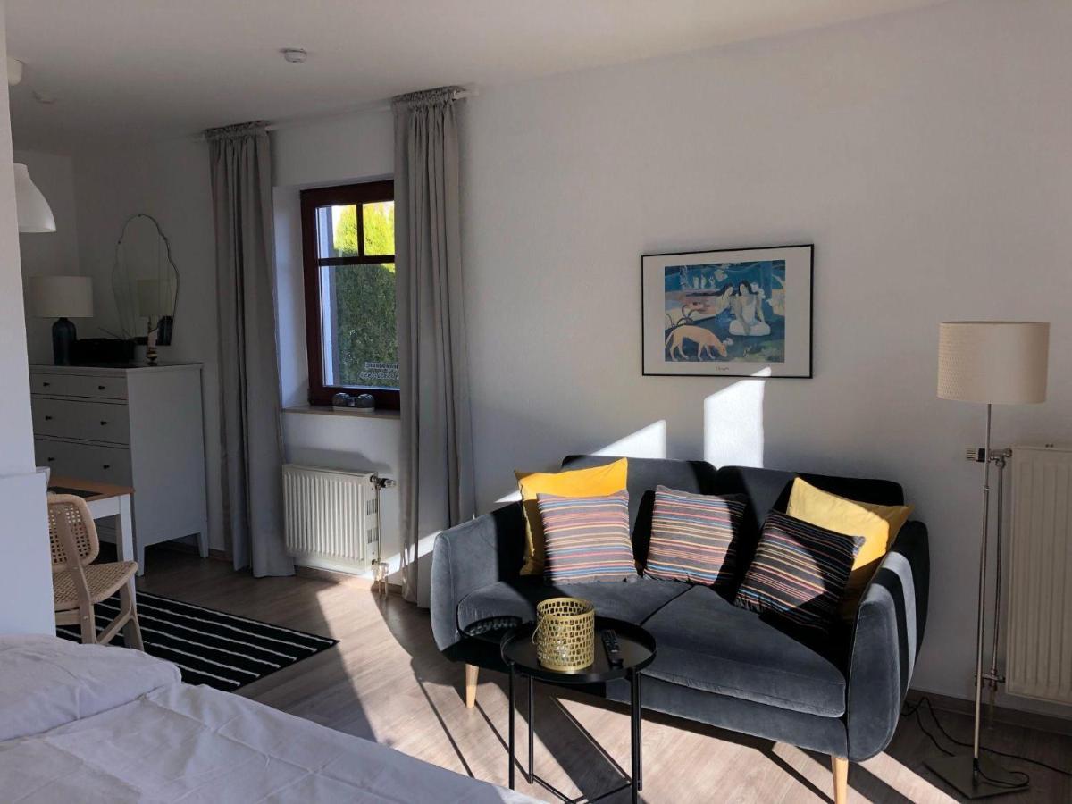 Ferienwohnung-Klaus-Stoertebeker-Mit-Sonnenterrasse-Garten-Zwischen-Strand-Wald-Und-Wiese Gustow  Esterno foto