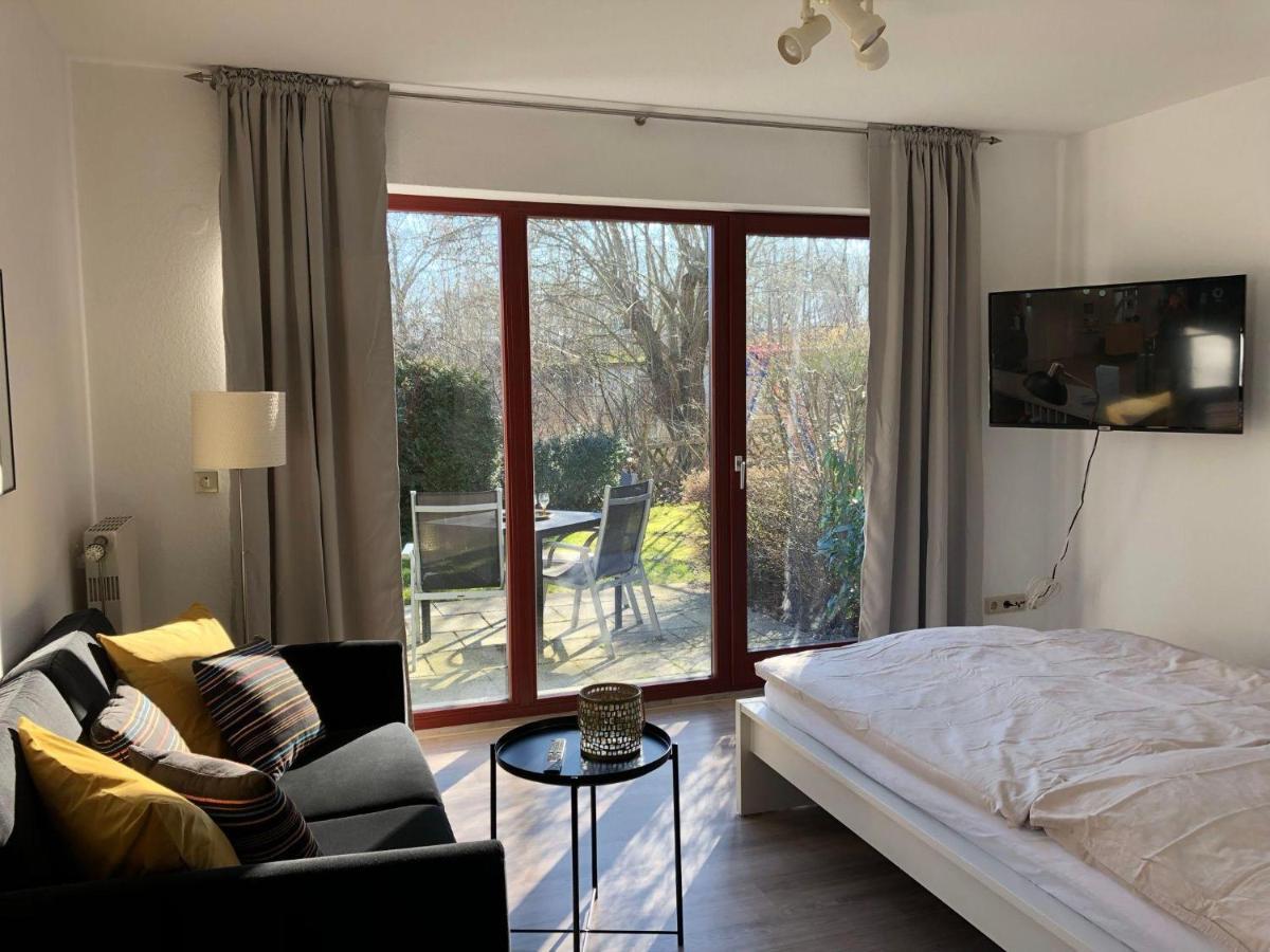 Ferienwohnung-Klaus-Stoertebeker-Mit-Sonnenterrasse-Garten-Zwischen-Strand-Wald-Und-Wiese Gustow  Esterno foto